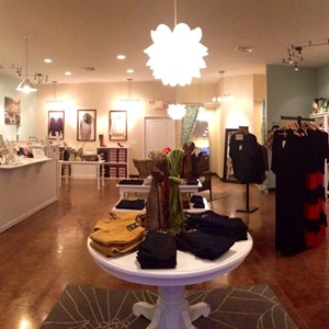 Bellavie Boutique.JPG